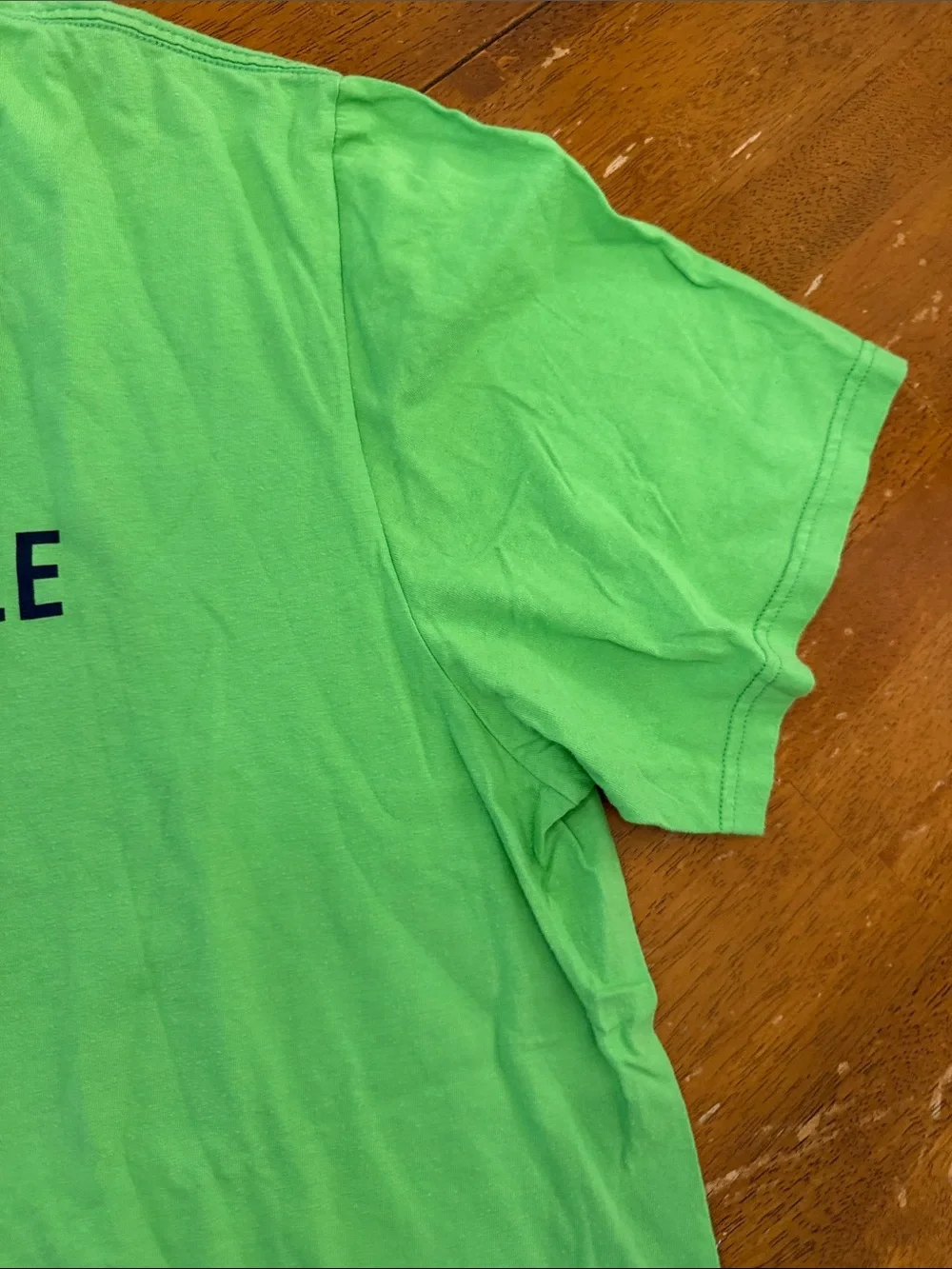 Nike Bright Green 'Quitting Is Unacceptable' Graphic Tee xxl